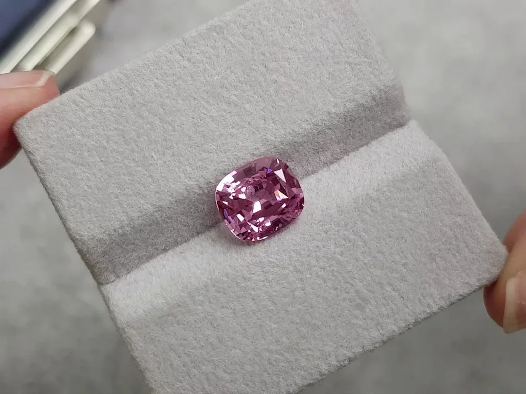 Pamir pink cushion cut spinel 3.99 ct Image №3