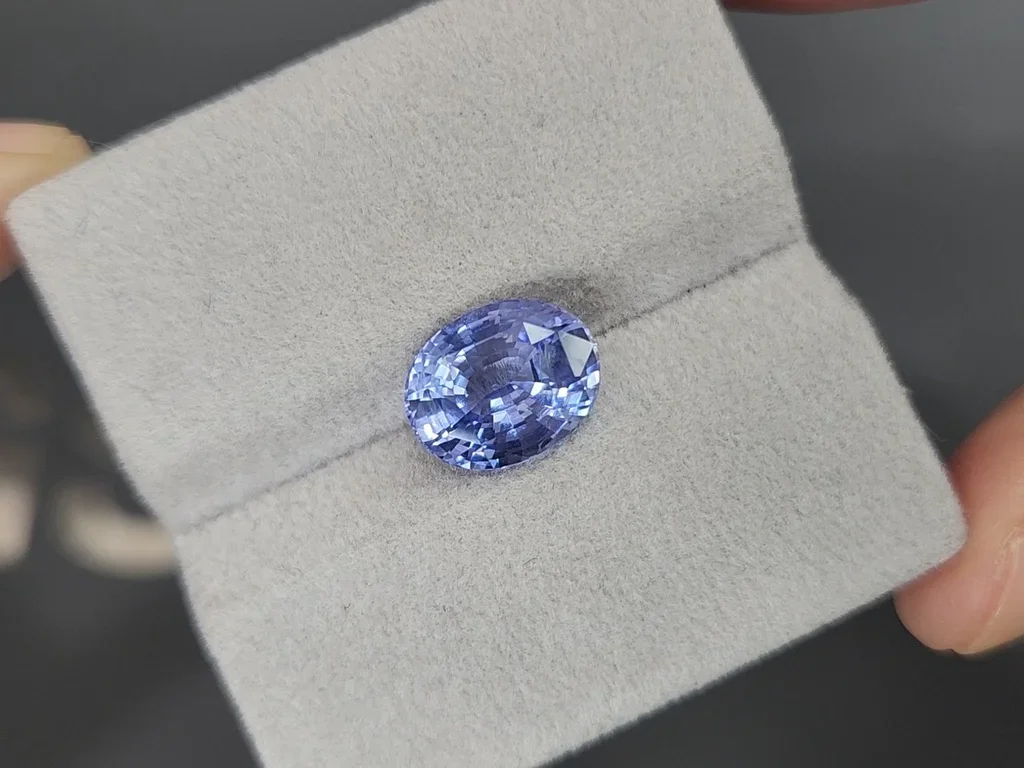 Unheated Pastel Blue sapphire in oval cut 5.05 carats, Sri Lanka  Image №4