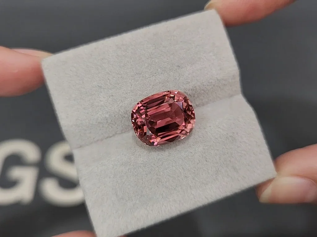 Tourmaline cushion cut 10.30 carats, Afghanistan Image №4