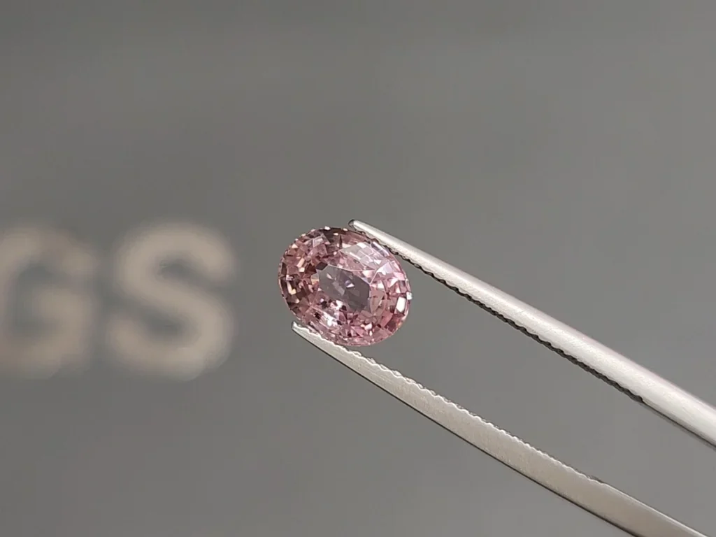 Unheated sapphire Padparadscha oval cut 2.01 carats, Madagascar Image №3