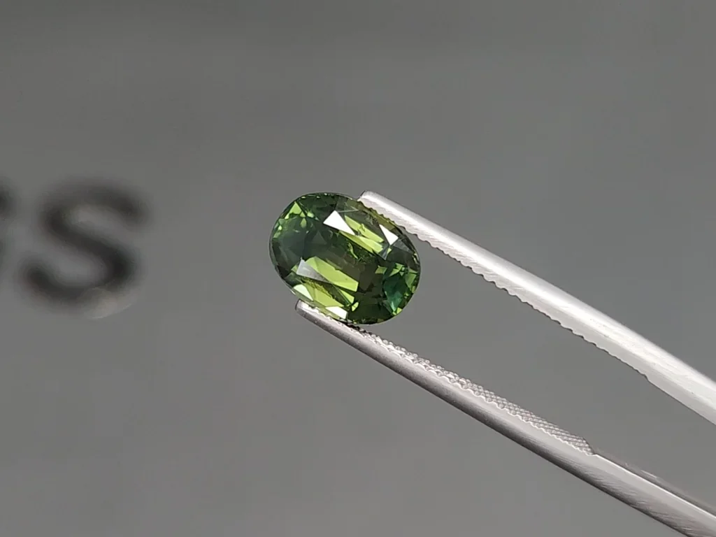 Sapphire Teal oval cut 3.10 carats, Madagascar Image №3