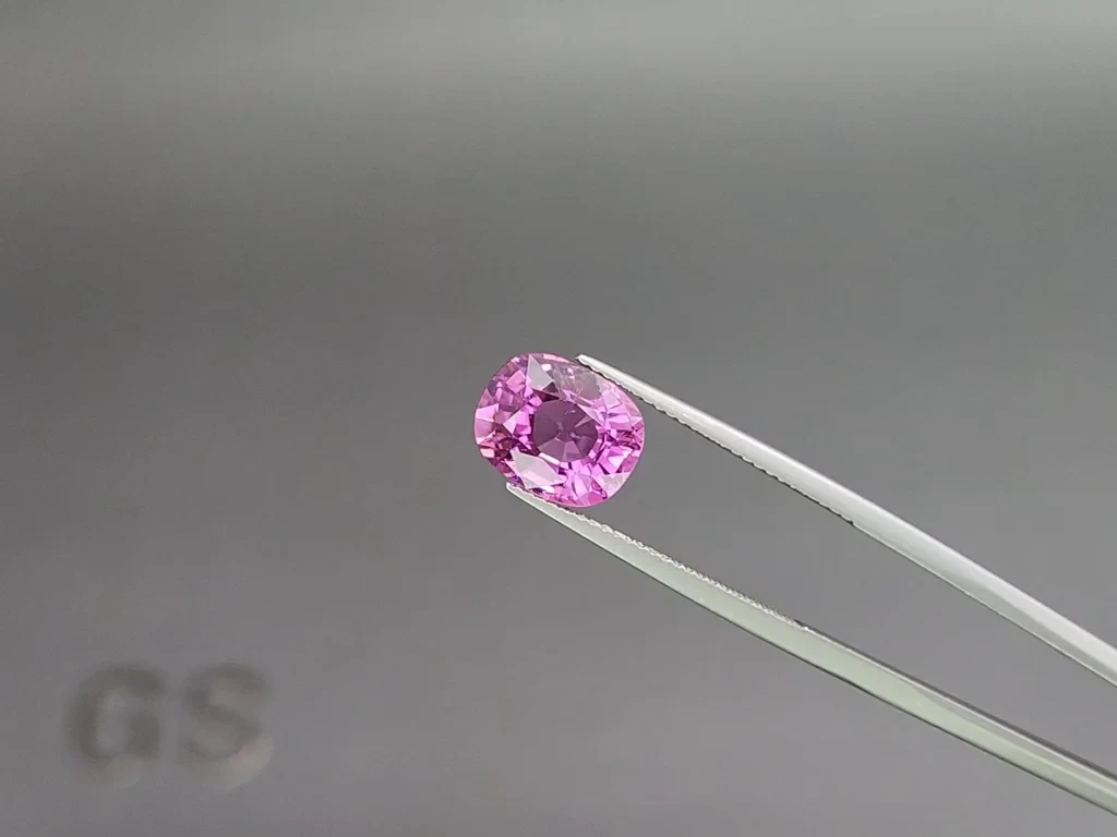 Purple tourmaline cushion cut 4.27 carats, Africa Image №3