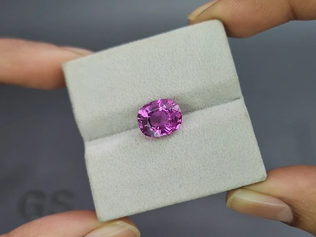 Purple tourmaline cushion cut 4.27 carats, Africa Image №4
