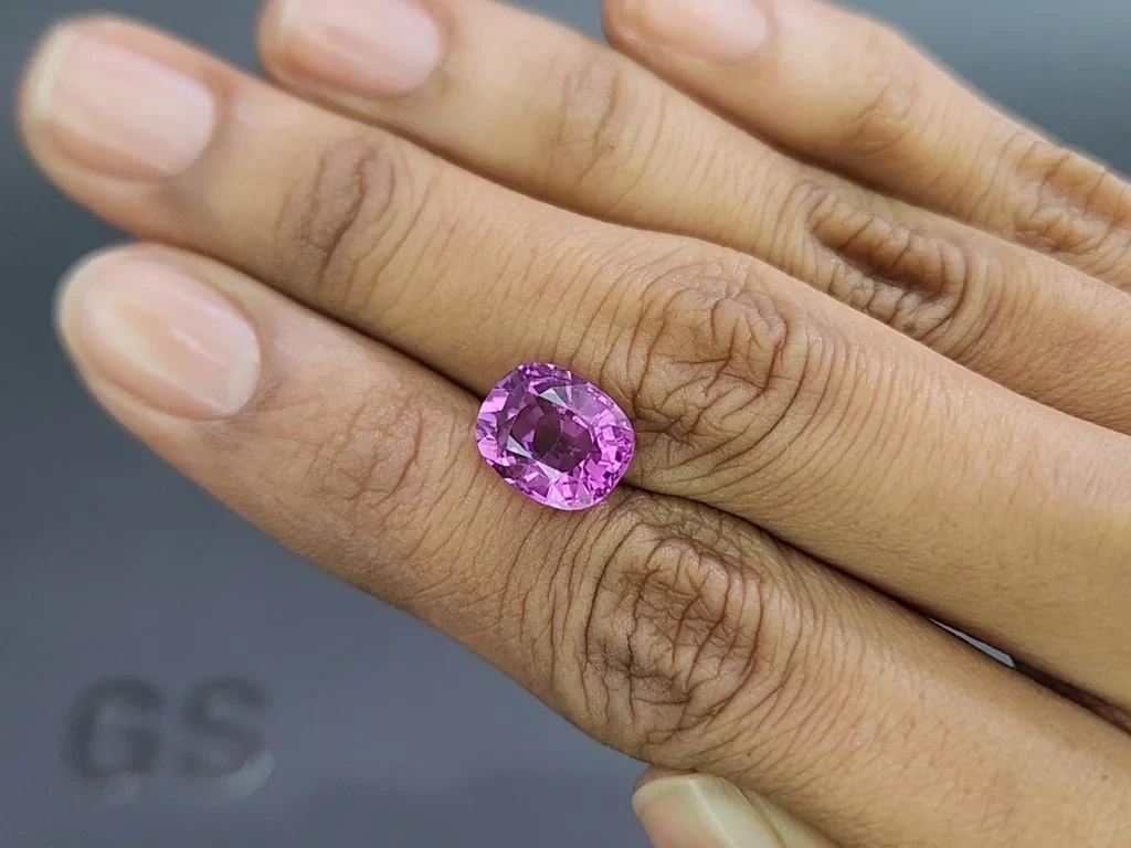 Purple tourmaline cushion cut 4.27 carats, Africa Image №2