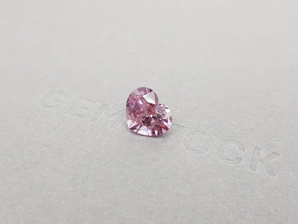 Burmese pink spinel in heart shape 3.58 ct Image №3