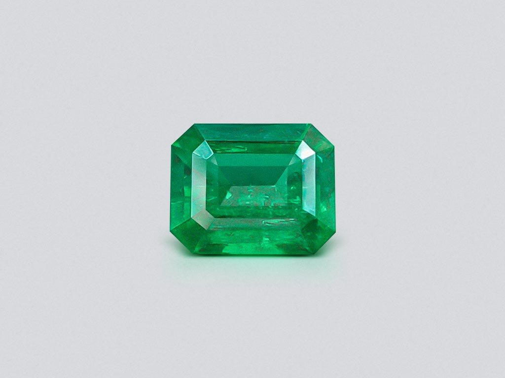 Muzo Green Emerald from Colombia octagon cut 1.54 ct Image №1
