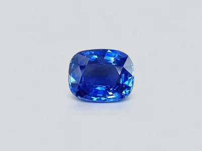 Unique unheated cornflower blue sapphire, 15.65 ct, Sri Lanka photo