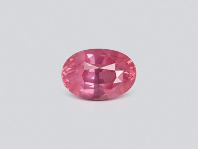 Unheated sapphire Padparadscha in oval cut 1.60 carats, Madagascar photo