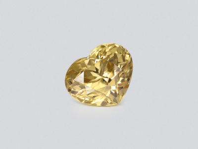 Yellow zircon heart shape 12.55 carats, Tanzania photo