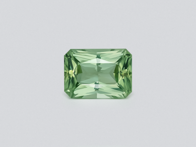 Green tourmaline radiant cut 11.15 carats, Africa photo