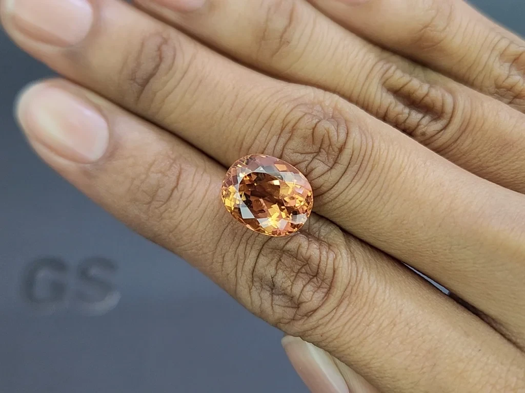 Topaz Imperial oval cut 9.50 carats, Brazil Image №2