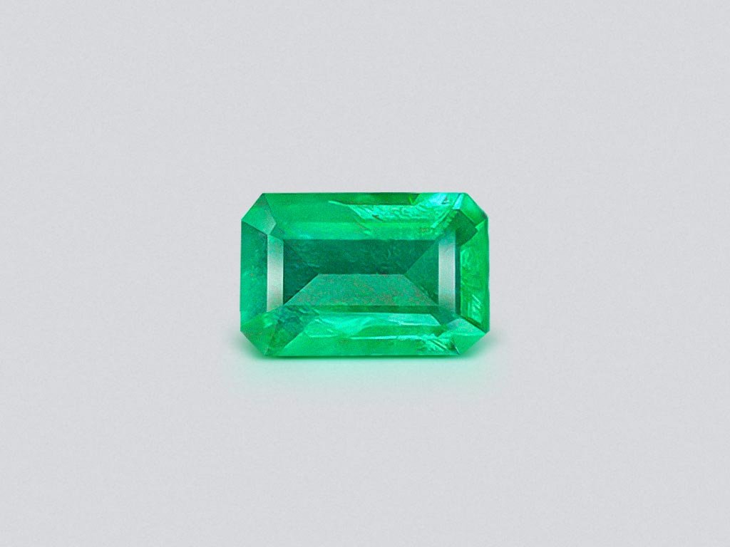 Vivid Green emerald in octagon cut 1.85 ct, Zambia Image №1