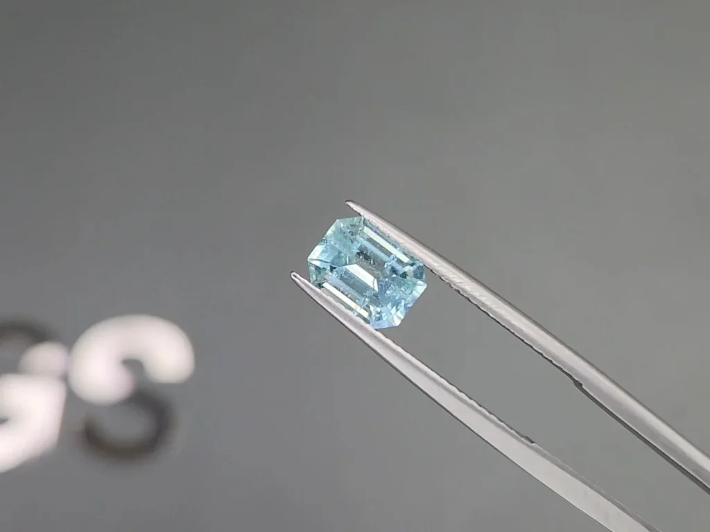 Blue Paraiba tourmaline in octagon cut 1.59 carats, Mozambique Image №3