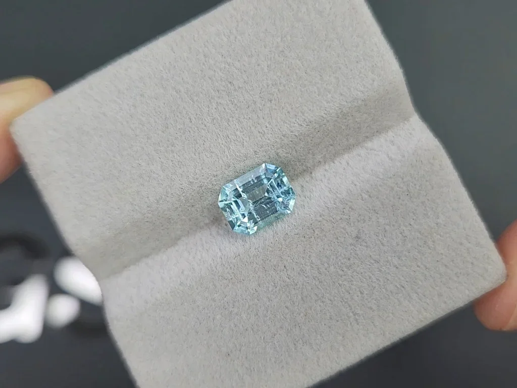 Blue Paraiba tourmaline in octagon cut 1.59 carats, Mozambique Image №4