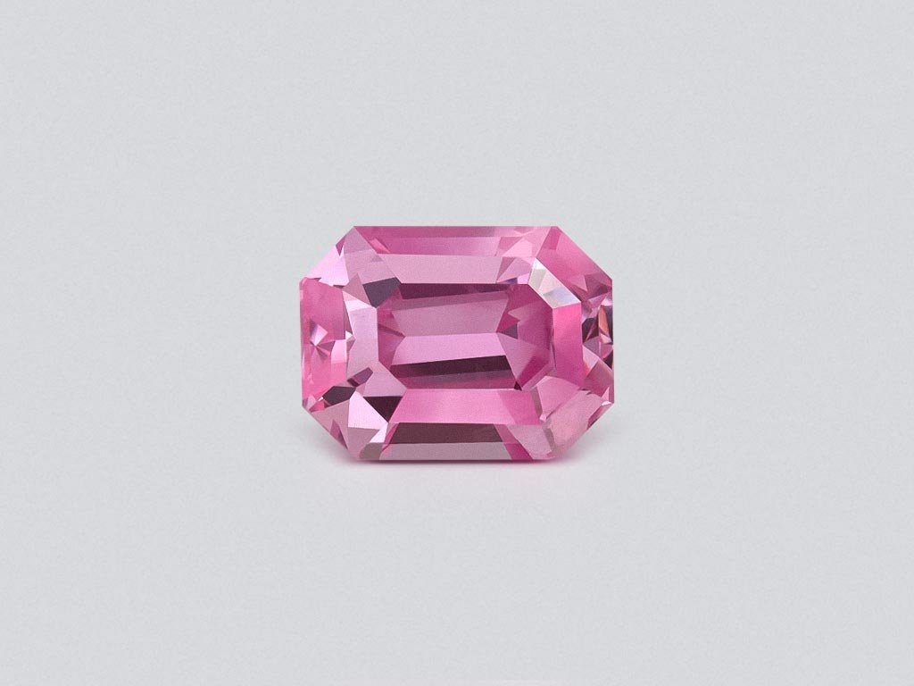 Unheated Baby Pink sapphire in octagon cut 2.07 carats, Madagascar Image №1