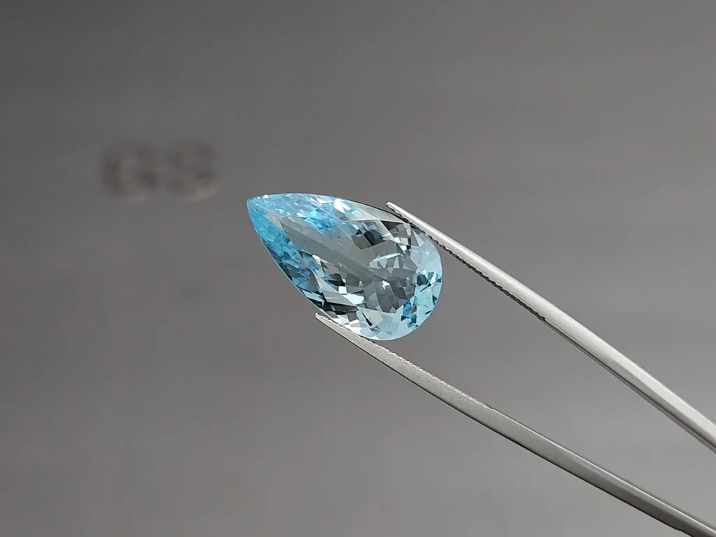 Aquamarine pear cut 10.74 carats, Madagascar Image №3