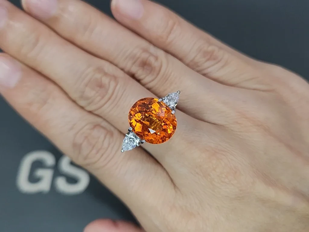 Spessartite garnet  mandarin oval cut 10.12 carats, Africa Image №5