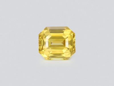 Unheated Golden color sapphire 15.04 carats in octagon cut, Sri Lanka photo