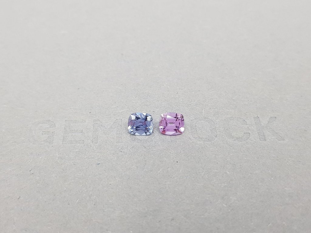 Contrasting pair of delicate sapphires 1.14 ct Image №1