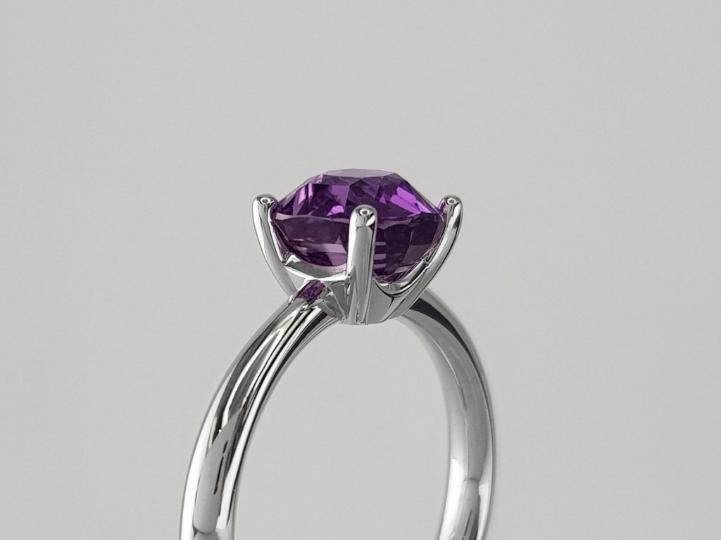 Ring with a rare natural color change sapphire 2.55 ct  in 18K white gold Image №4
