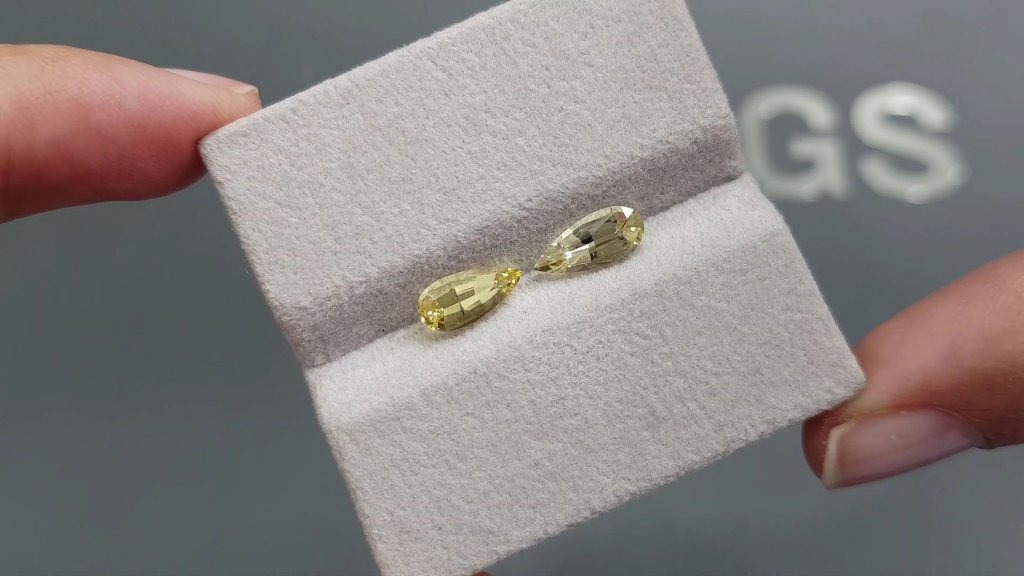 Pair of yellow Nigerian beryls in pear cut 1.54 carats Image №4