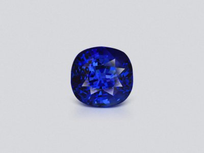 Cushion cut Royal Blue sapphire 9.11 carats, Sri Lanka photo