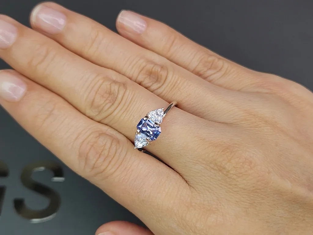 Blue sapphire in radiant cut 0.78 carats, Sri Lanka Image №5