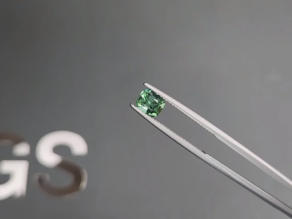 Green tourmaline сushion сut  1.10 carats, Afghanistan  Image №3