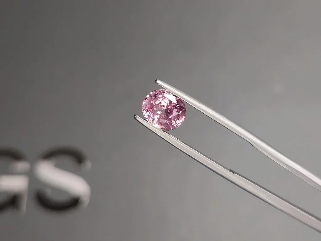 Unheated Baby pink sapphire in oval cut 2.06 carats, Madagascar Image №3