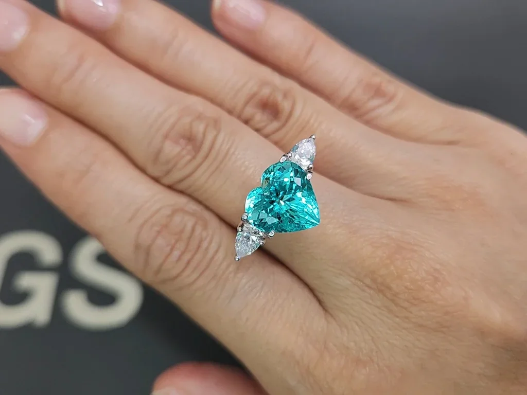 Neon Blue tourmaline Paraiba heart cut 5.32 carats, Nigeria Image №5