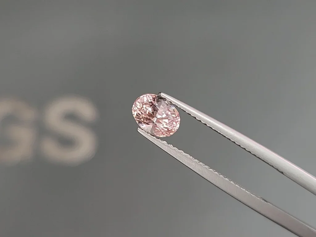 Unheated Padparadscha sapphire oval cut 1.12 carats, Madagascar Image №3