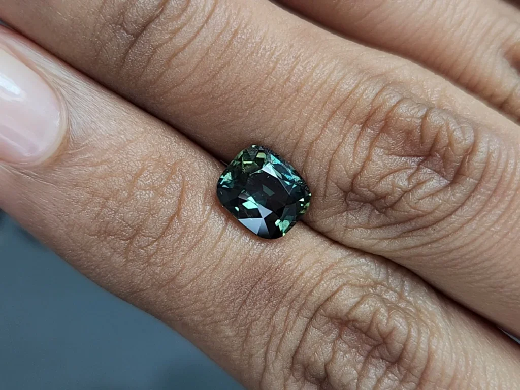 Unheated Teal sapphire cushion cut 2.57 carats, Madagascar Image №2