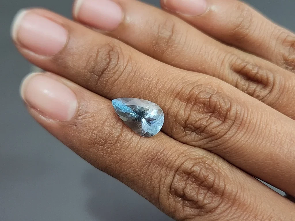 Aquamarine pear cut 2.89 carats, Madagascar Image №2