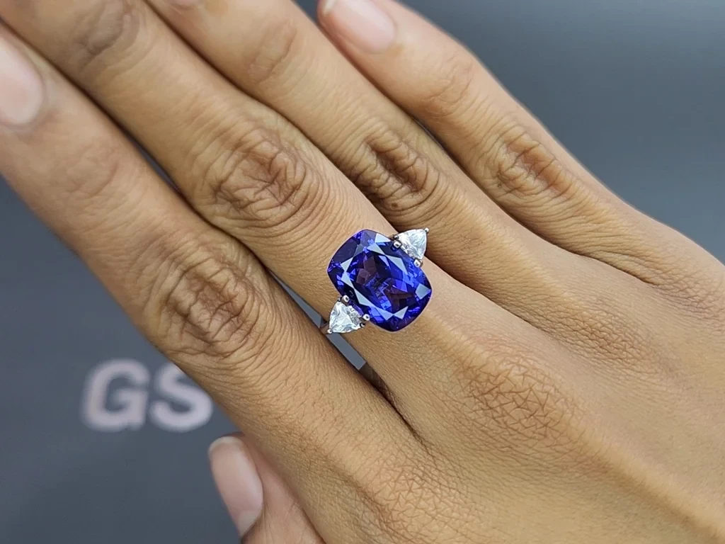 Tanzanite cushion cut 7.52 carats, Tanzania Image №5