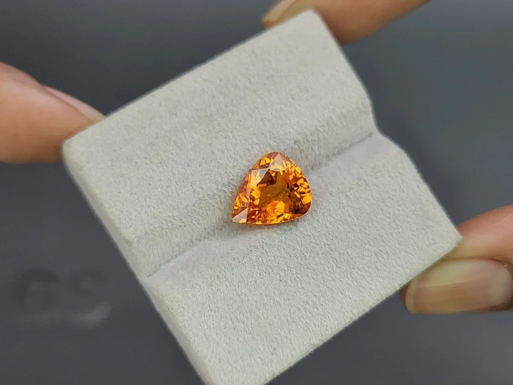 Spessartine Fanta pear cut 4.87 carats, Africa Image №4