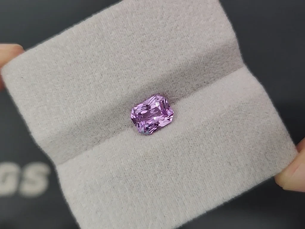 Unheated pink sapphire radiant cut 1.55 carats, Madagascar Image №4