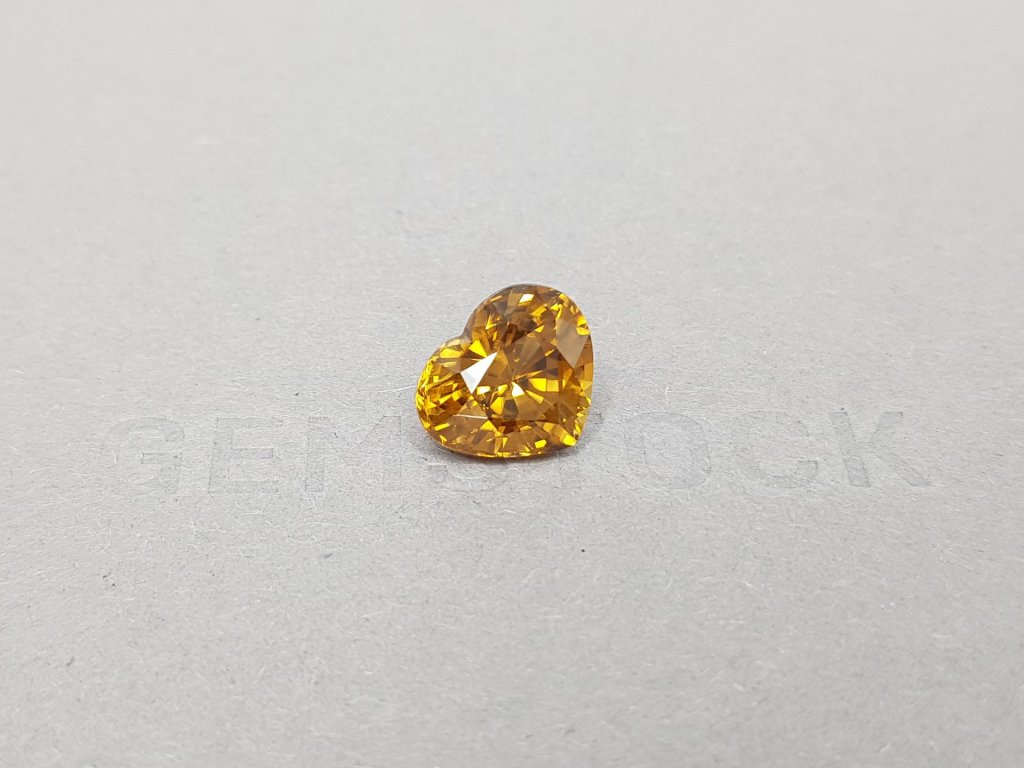 Heart shaped zircon from Tanzania 7.16 ct Image №2