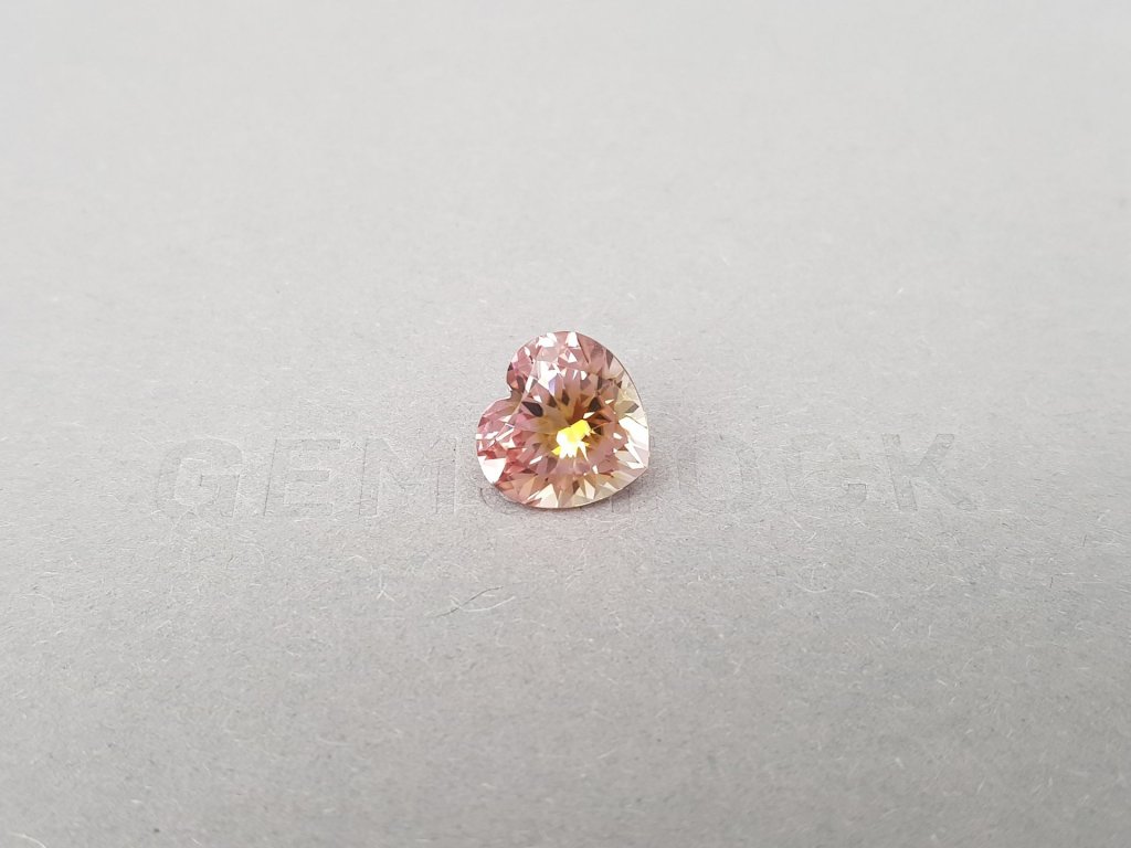 Ring with bi-color tourmaline 4.03 ct  and diamonds in 18K white gold Image №5