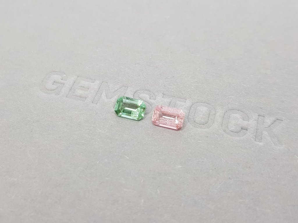 Contrasting pair of pink and green octagon-cut tourmaline 0.98 ct Image №4