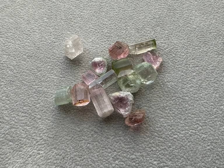 Lot #1 Raw Tourmalines from Afghanistan 53.98 ct 15 pcs Image №1