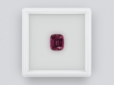 Rhodolite garnet cushion cut  4.84 carats, Tanzania photo