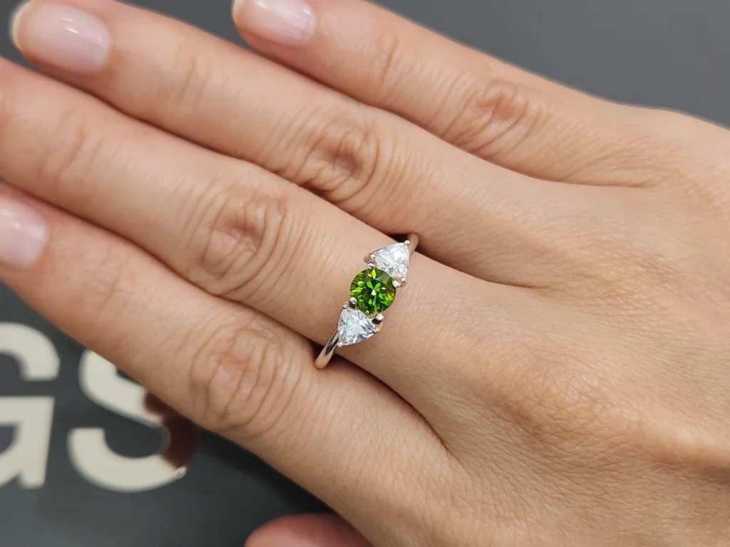 Russian demantoid 0.66 ct Image №5