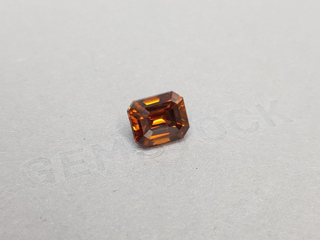 Bright brown zircon 7.84 ct Image №3