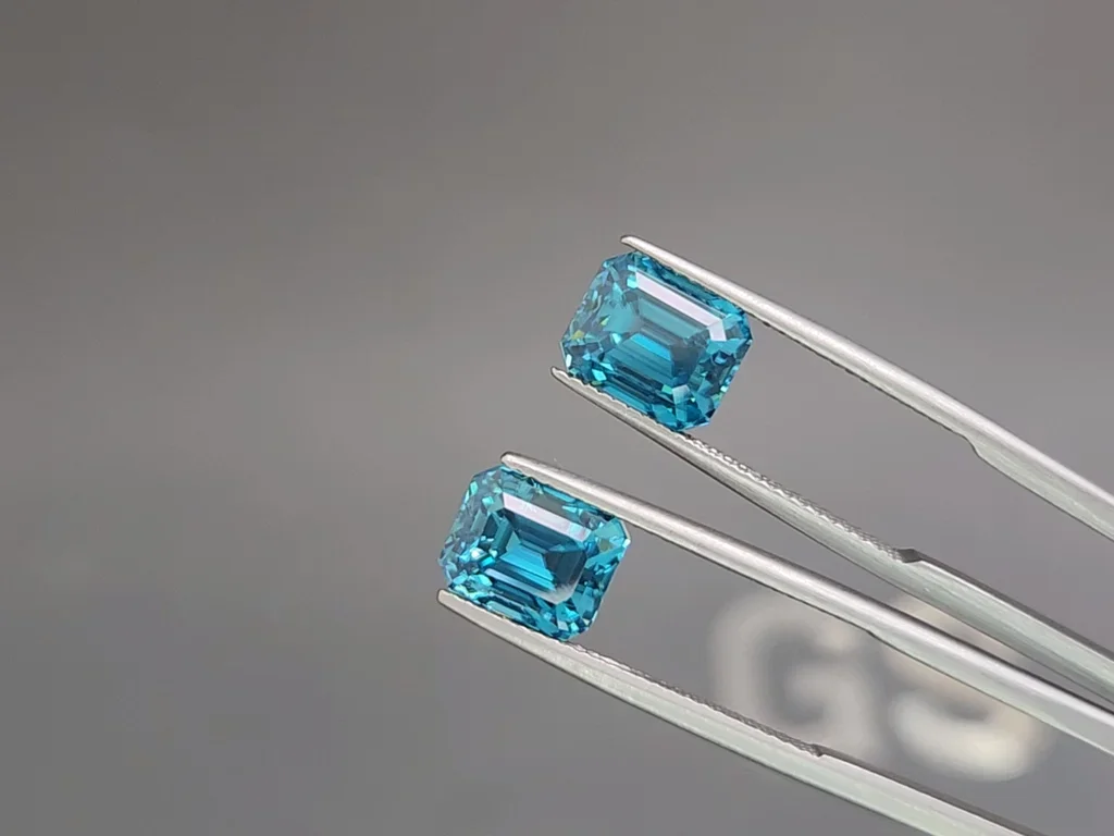 Pair of natural blue zircons in octagon cut 10.66 carat, Cambodia Image №3
