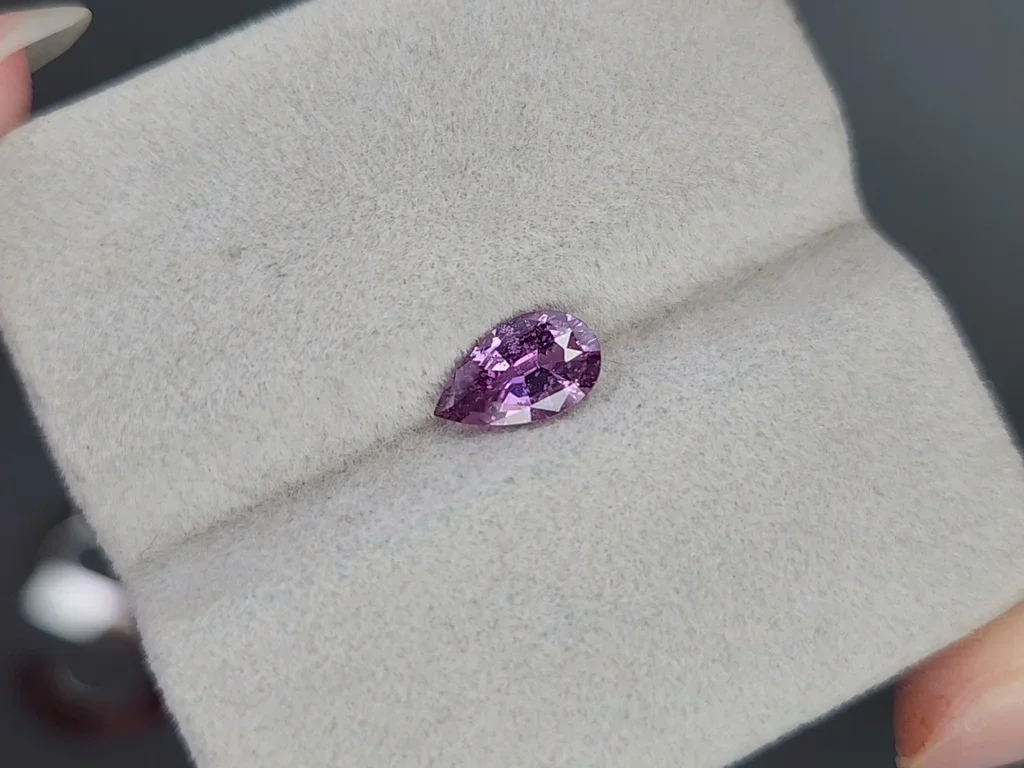 Unheated purple sapphire pear shaped 0.95 carats, Madagascar  Image №4