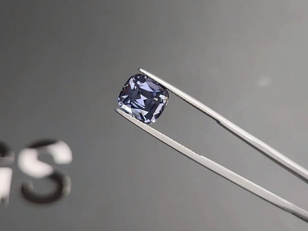 Blue spinel in cushion cut 5.55 carats, Burma Image №3