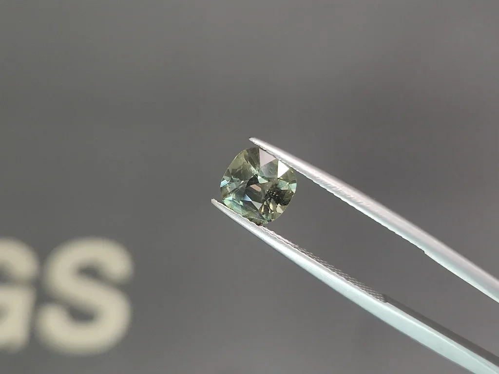 Unheated green sapphire in cushion cut 2.13 carats, Madagascar Image №3