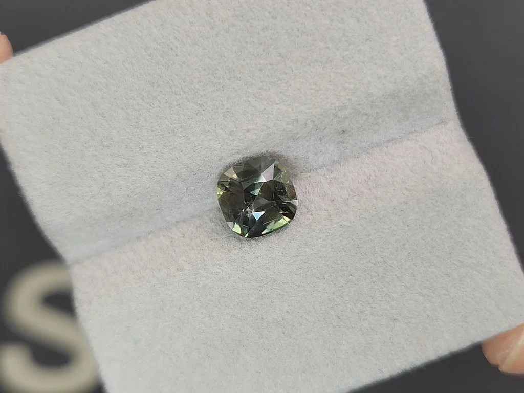 Unheated green sapphire in cushion cut 2.13 carats, Madagascar Image №4