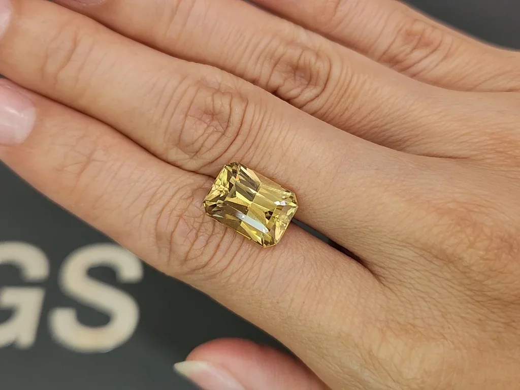 Yellow zircon radiant cut 11.06 carats, Tanzania Image №2