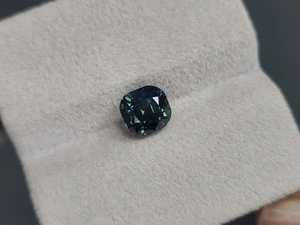 Unheated Teal sapphire cushion cut 3.03 carats, Madagascar Image №4